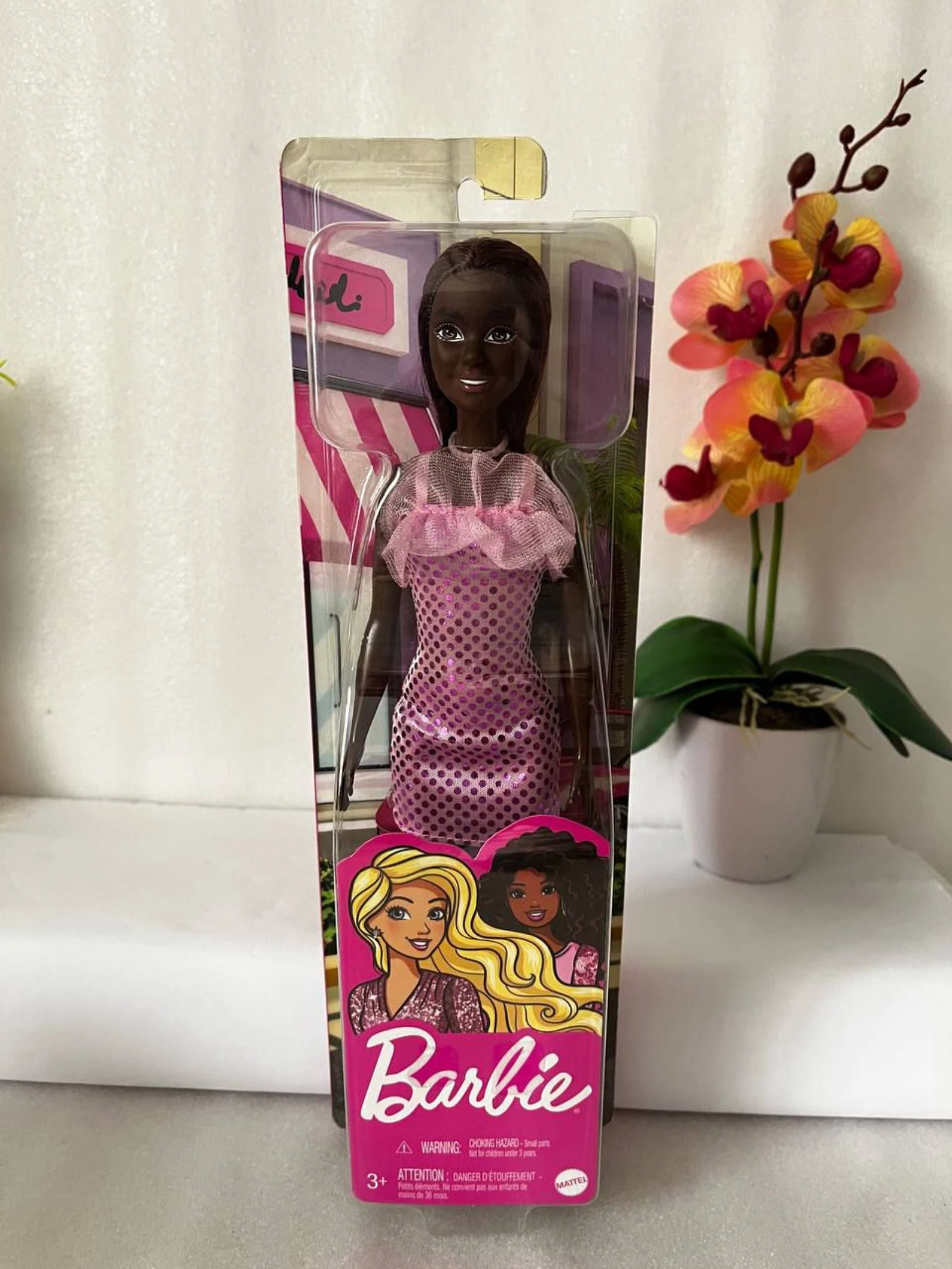 Muñeca Barbie Glitz (2022)